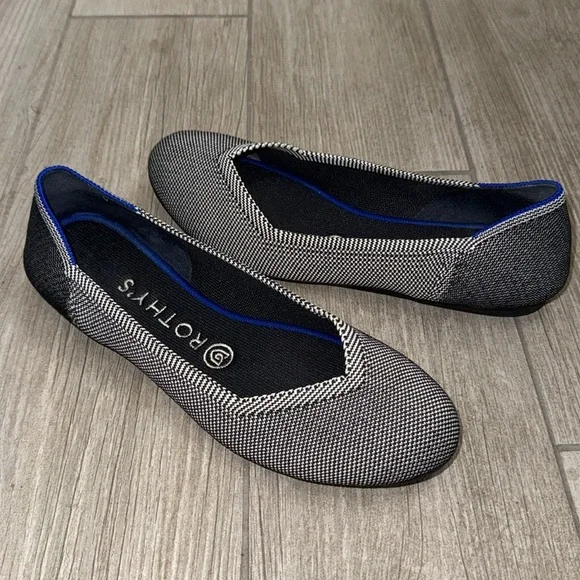 Rothy’s Navy Birdseye Round Toe Size 8 - Picture 5 of 15